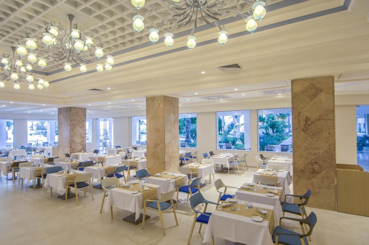 Royal Azur Thalassa Hammamet Exterior photo The restaurant