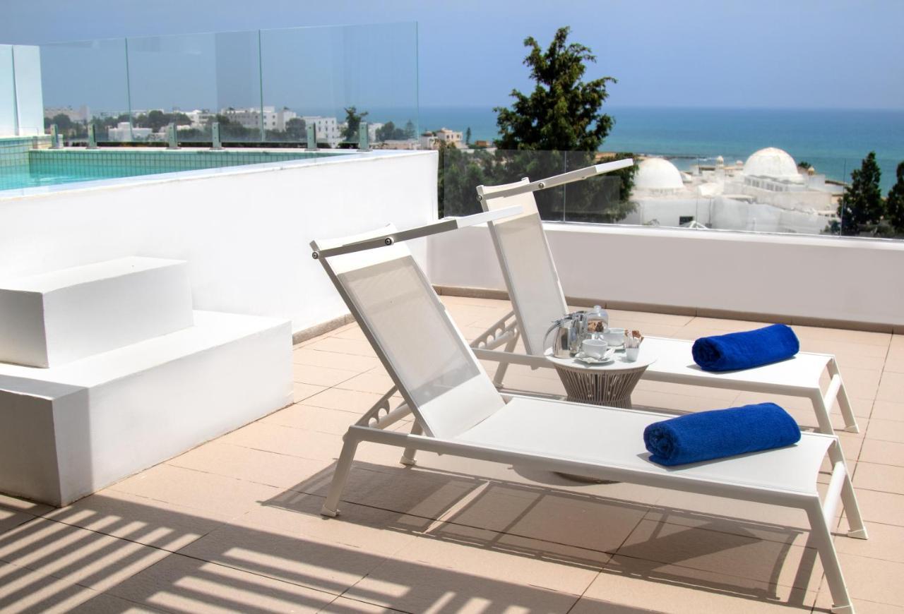 Royal Azur Thalassa Hammamet Exterior photo Rooftop pool at the hotel